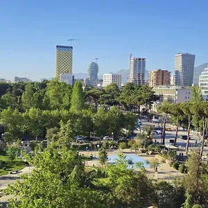 https://amo-tower-apartment.hotels-in-tirana.com